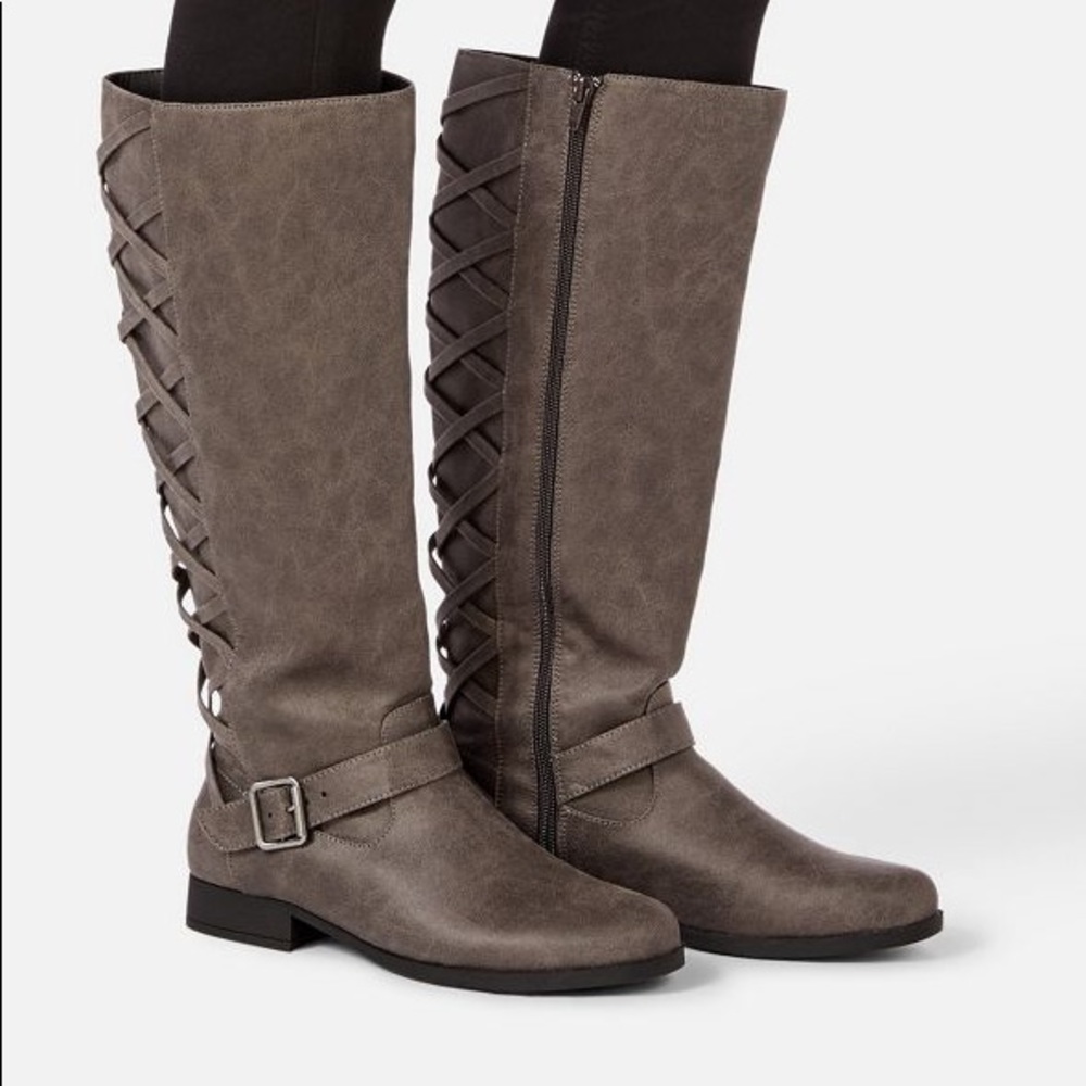 JustFab Marnie WC Flat Boots in Gray Size 8